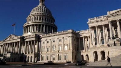 واشنطن تمدد إغلاق البرلمان الأمريكي حتى 16 مايو