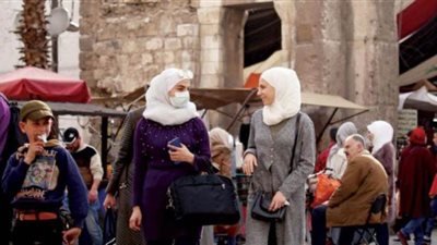 سوريا تمدد حظر التجول ليلا وتسمح للشركات بالعودة للعمل