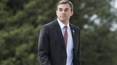 منافس جديد يتأهب لسباق الرئاسة الأمريكية