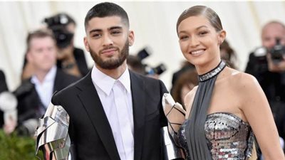 جيجي حديد تفاجئ جمهورها بخبر حملها من حبيبها زين مالك