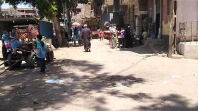 بالقوة الجبرية.. فض السوق الشعبي بمدينة بنها حفاظا علي المواطنين