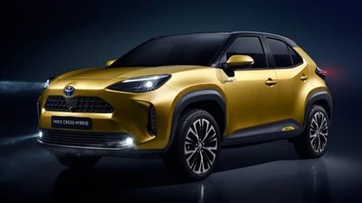 ميزات السيارات العائلية من طراز ياريس كروس أوفر