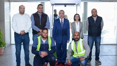 الأكاديمية البحرية تهدي ثلاث كبائن تعقيم لمحافظة الإسكندرية