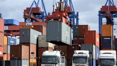 أسباب تراجع العجز في الميزان التجاري في الربع الأول من العام الحالي