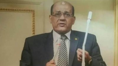 برلماني يطالب بالسماح بإجراء تحليل كورونا بالمستشفيات الجامعية