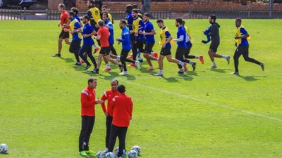 فايلر يبدأ مرحلة جديدة من تأهيل لاعبي الأهلي في منازلهم