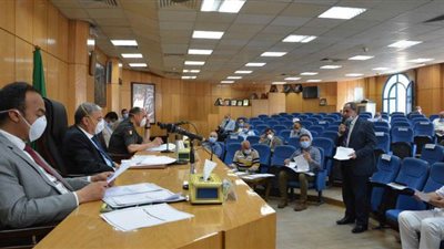 تعقيم 1881 مبنى ومنشأة تعليمية استعدادا لامتحانات الثانوية العامة بالمنيا