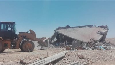 إزالة 58 حالة تعد على أملاك الدولة والأراضى الزراعية بقنا | صور