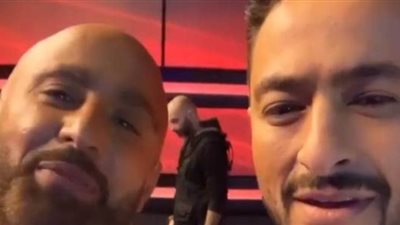 قبل العرض بساعات.. حمادة هلال يروج لحلقته فى أغلب السقا