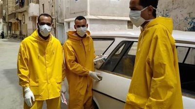 فرق الطب الوقائي تتابع المخالطين في 8 مناطق بقنا