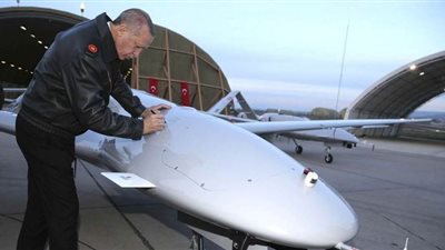 الجيش الليبي: طيران تركي مسير قصف سيارتي إسعاف