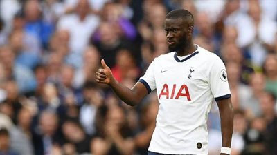 ندومبيلي يكشف موقفه من الانضمام إلى برشلونة