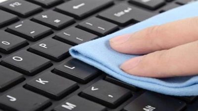5 معلومات مهمة قبل تنظيف لوحة مفاتيح هاتفك