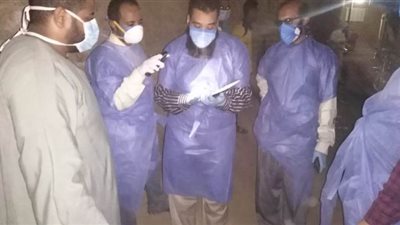 بعد ظهور حالات مصابة بكورونا.. عزل مربع سكني يضم 19 منزلًا بقرية باجا في سوهاج | صور