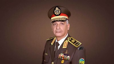 وزير الدفاع يهنئ رئيس الجمهورية بمناسبة الاحتفال بذكرى العاشر من رمضان