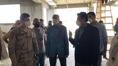 وزير الرياضة ورئيس الاتحاد الدولي لليد يشيدان بالصالة المغطاة بــ