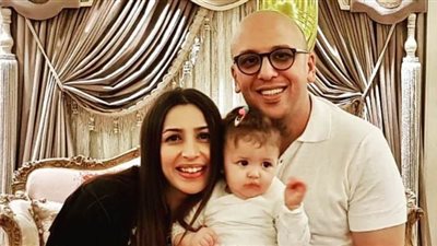 جنات تحتفل بعيد ميلاد ابنتها الأول: 