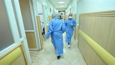 خدع الأطقم الطبية.. هروب مصاب 