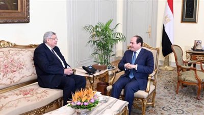 رسائل مستشار الرئيس للصحة بشأن مستجدات دواء وبروتوكولات علاج كورونا