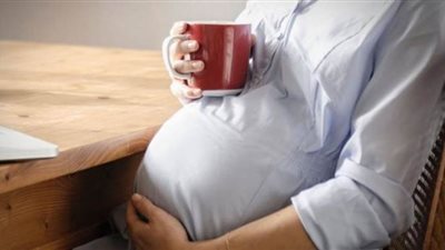 مخاطر الشاي أثناء الحمل: يقتل الأجنة ويزيد فرص الإجهاض