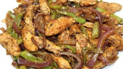 طريقة عمل أجنحة الفراخ بالبصل | فيديو