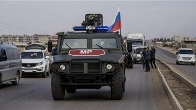 الشرطة الروسية تمنع دورية أمريكية من دخول مدينة القامشلي السورية