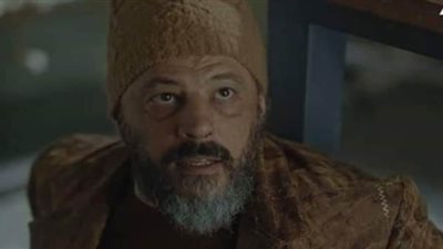 عمرو عبد الجليل متهم بجريمة قتل من 70 عاما في مسلسل 