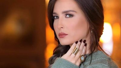 كنزة مرسلي تفوز بجائزة Golden Panther Music Awards لعام 2020