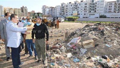 محافظ المنوفية يتابع أعمال رفع القمامة ونواتج الهدم بأرض المهبط بشبين الكوم