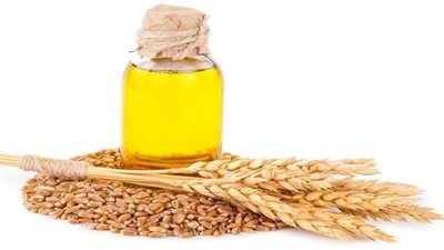  فوائد زيت جنين القمح للبشرة.. يحمي من الشمس ويمنع ظهور الهالات السوداء 