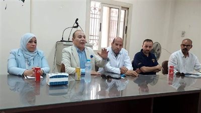 بيطري الشرقية: ندوة إرشادية عن أهمية التحصين والترقيم بأبو حماد البيطرية