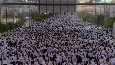 السياحة: بدء عودة الحجاج لمكة المكرمة أو المدينة المنورة لاستكمال شعائر الحج