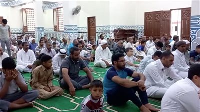  الآلاف من أهالي شمال سيناء يحتفلون بعيد الأضحي المبارك | فيديو 