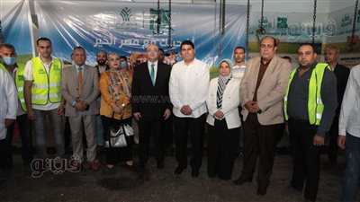 لتوزيعها على 45 ألف أسرة.. محافظ بني سويف يشهد ذبح الأضاحي بمجزر إهناسيا