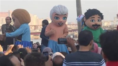 الدمايطة يحتفلون بعيد الأضحى في حدائق وكورنيش رأس البر | صور 