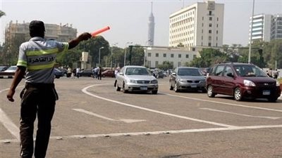 لتجنب الحوادث.. خطة مكثفة على الطرق والكباري لتيسير المرور | فيديو 