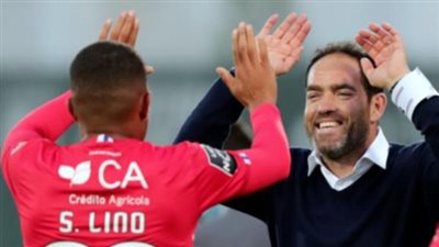 اكتشفه سواريش مدرب الأهلي.. من هو لينو مهاجم أتلتيكو مدريد الجديد؟ 