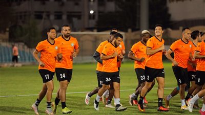 البنك الأهلي يستأنف تدريباته.. وتأكد غياب هلال ودبش عن مباراة غزل المحلة | صور