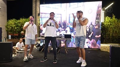 أحمد فهمي: هشام عباس رفض ألحاني.. وأول حفلة لفريق 