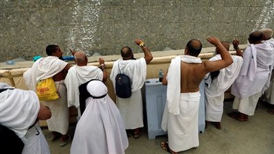 ما حكم صيام أيام التشريق للمتمتع؟ الإفتاء تجيب