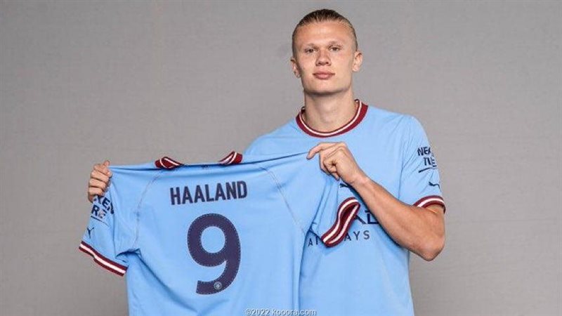 هالاند لاعب مانشستر