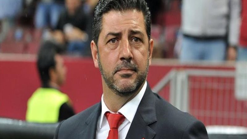 روي فيتوريا