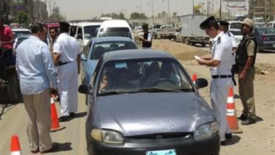 تحرير 1951 مخالفة عدم تركيب الملصق الإلكتروني