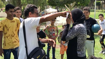 فرحة الأطفال والكبار بالملاهي في الحديقة الدولية| صور