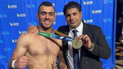 احتفالات واعتراضات.. لحظة تتويج عبد الرحمن الصيفي بذهبية السومو في الألعاب العالمية| فيديو 