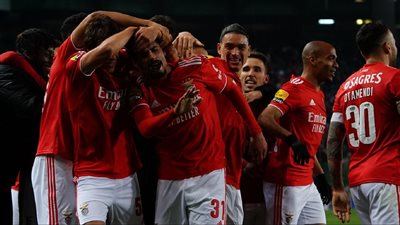 آخرهم مهاجم ليفربول.. بنفيكا يربح مليار يورو من بيع اللاعبين بالقرن الحالي