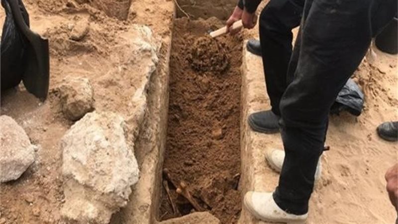 مقابر 