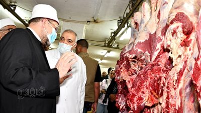 14 صورة ترصد تجهيزات مشروع لحوم الأضاحي قبل التوزيع يوم الجمعة