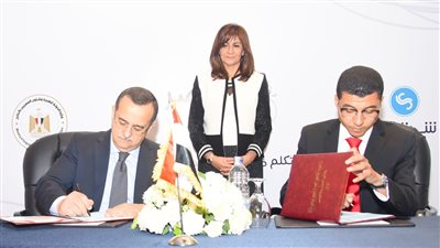 وزيرة الهجرة تتلقى تقريرًا حول أولى ثمار مبادرة 