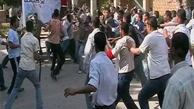 النيابة تواصل التحقيق في مشاجرة شبرا.. إصابة 5 أشخاص.. المتهمون: لعب العيال والستات السبب.. وعايزين نتصالح